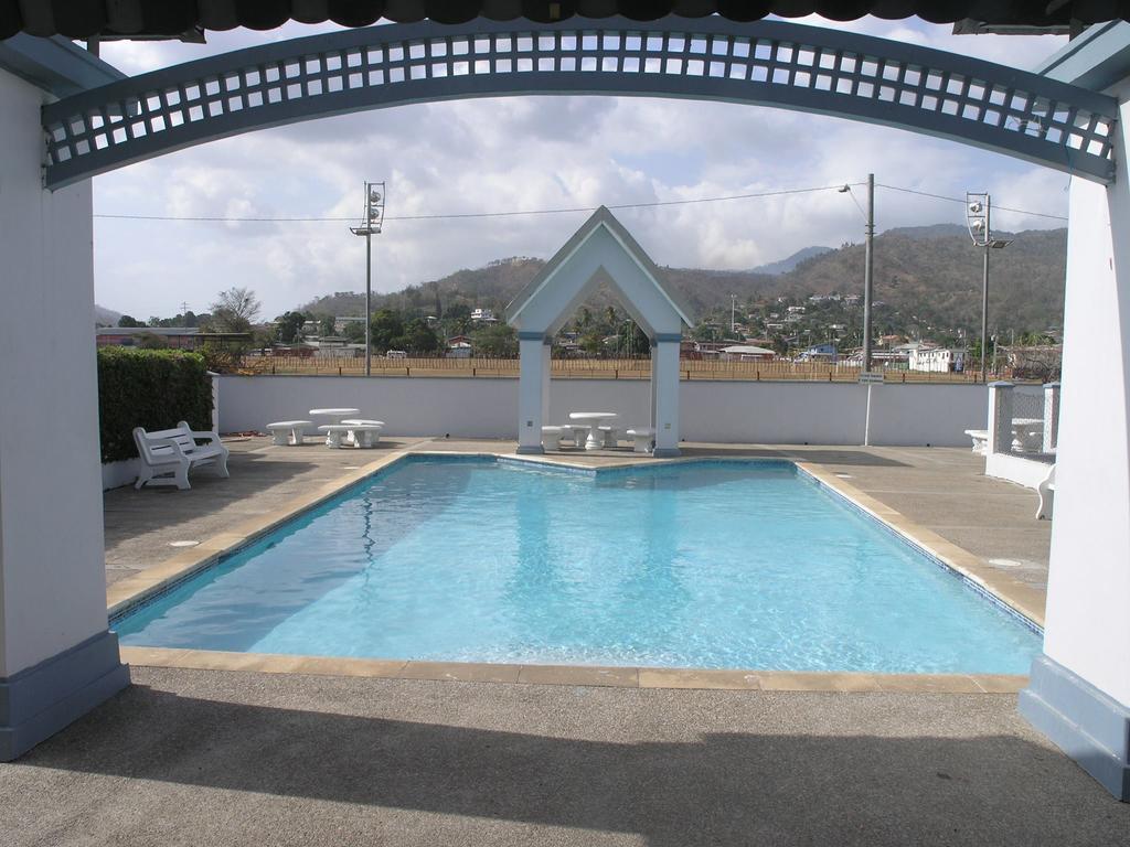 Chateau Cherbrand San Juan Exterior foto